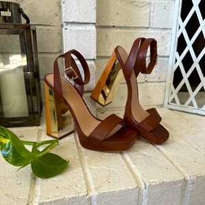 ALDO PRIYAH wood+gold chunky block heels